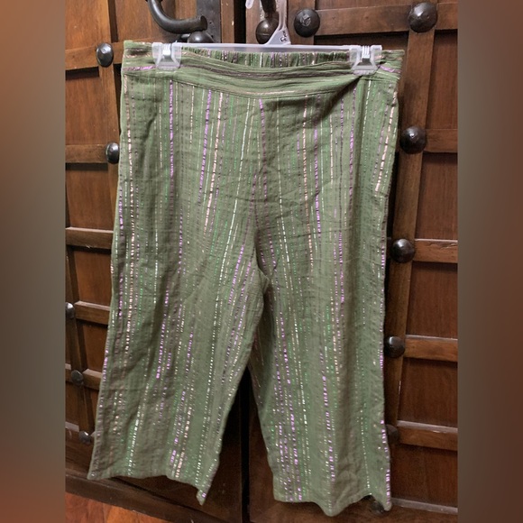 Multi Strip Green Pants . - Picture 2 of 2